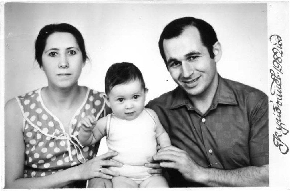 More proof that I was a very happy child growing up.